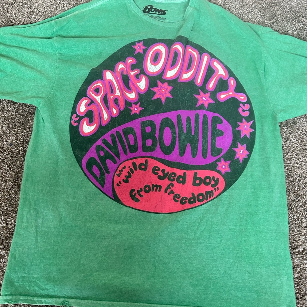 urban outfitters david bowie t shirt